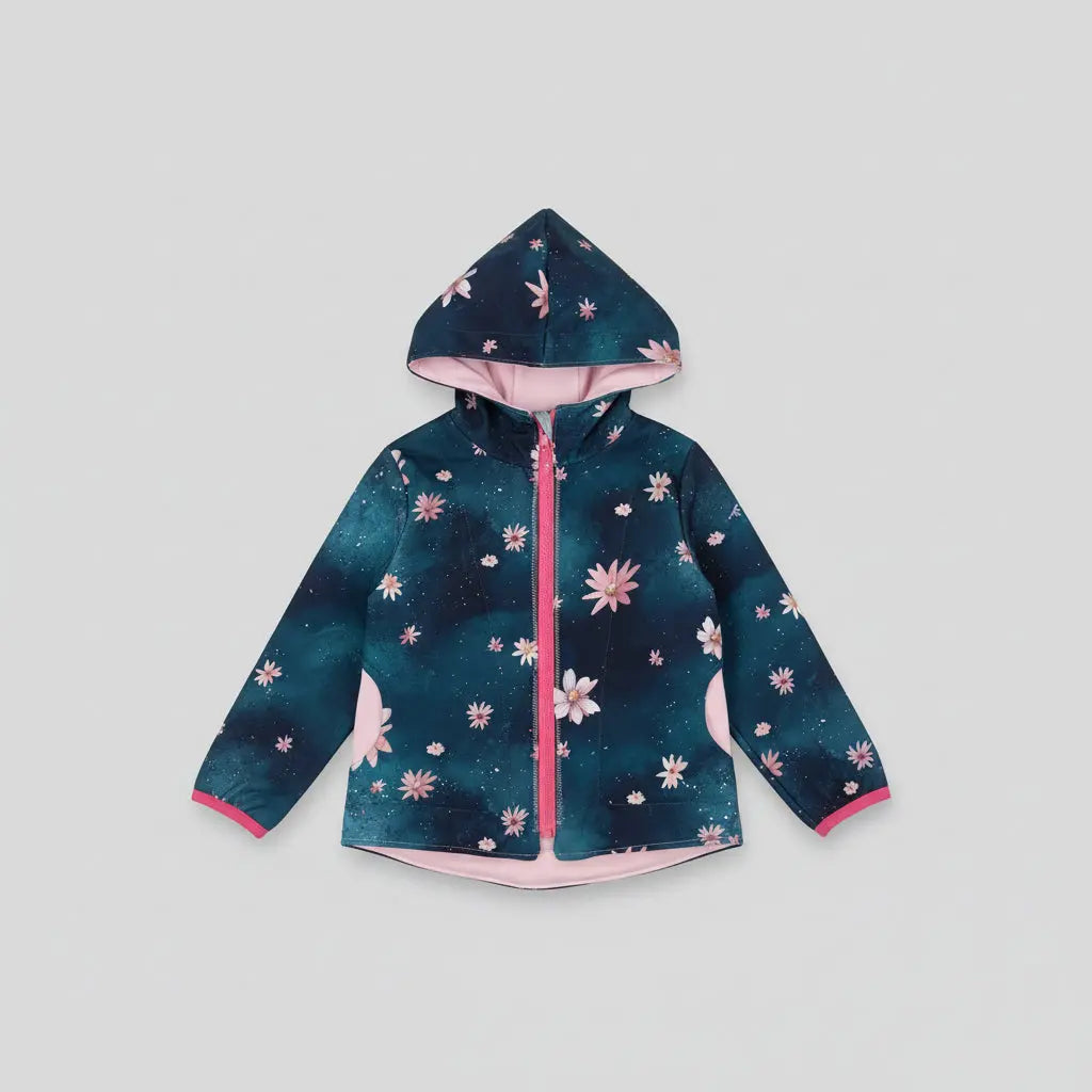 Veste enfant fille 3 ans artisanale hiver - Vue de face avec détails des finitions
